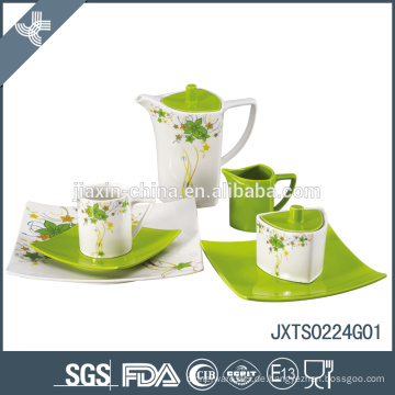 24pcs Porzellan Tee-Set, farbiges Abendessen mit Blumen-Aufkleber